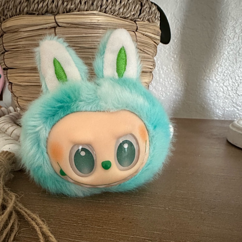 Labubu keychain